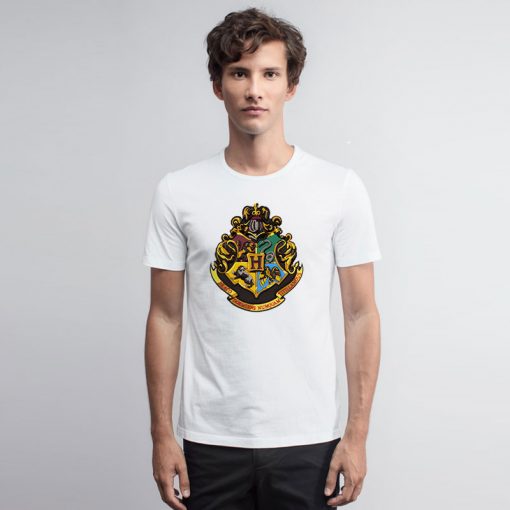 Hogwarts Crest Magnet T Shirt