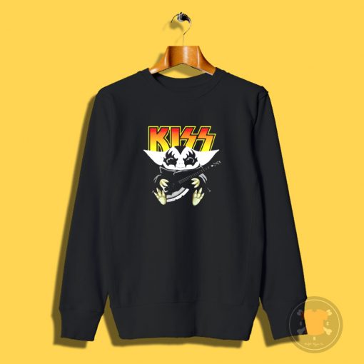 Hot Baby Yoda Hug Kiss Guitar Sweatshirt