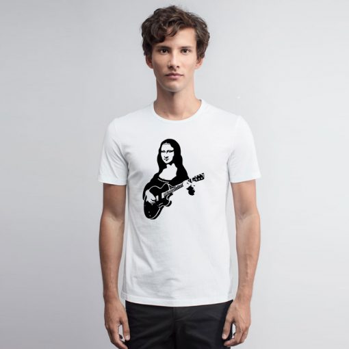 Mona lisa with a guitar T Shirt