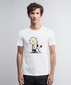 Snoopy Hug Charlie Brown T Shirt