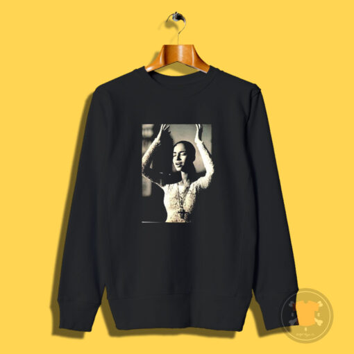 Vintage 90s Sade Hip Hop Rap Graphic Sweatshirt