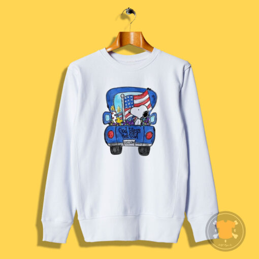 God Bless The USA Freedom A Nice Snoopy Sweatshirt