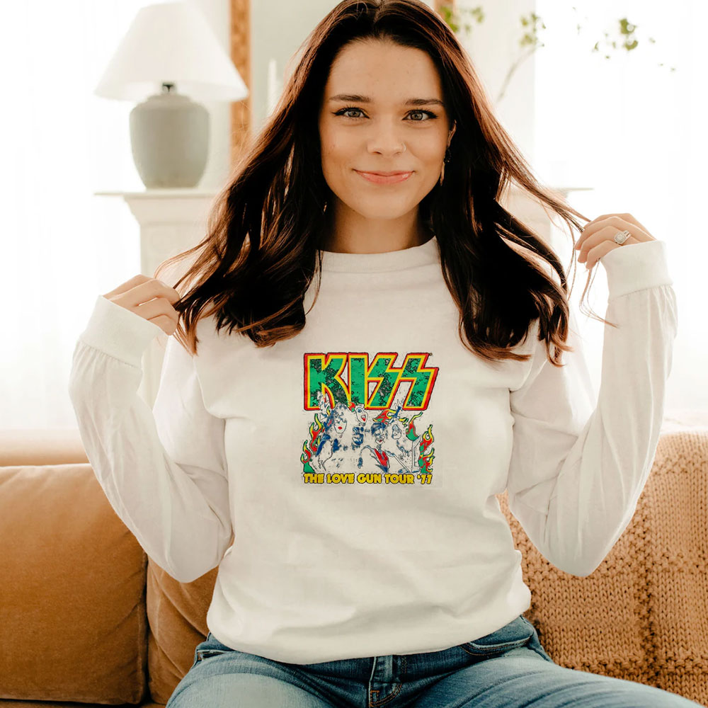 Kiss St Paddy's Cropped Ringer Long Sleeve