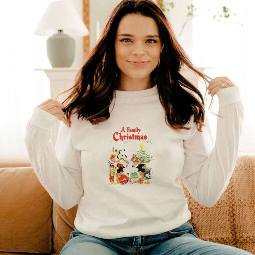 Mickey And Friends Family Christmas Long Sleeve