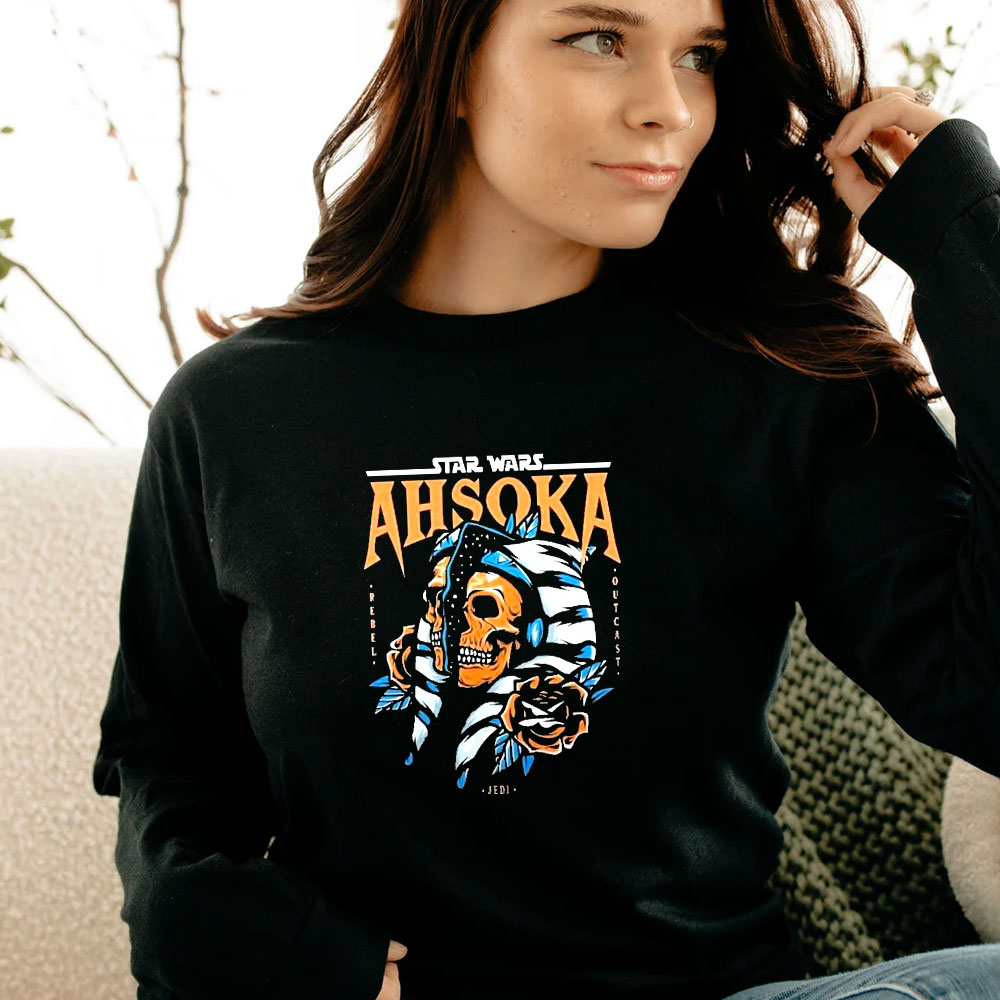 Star Wars Ahsoka Tano Skull Rebel Outcast Jedi Long Sleeve