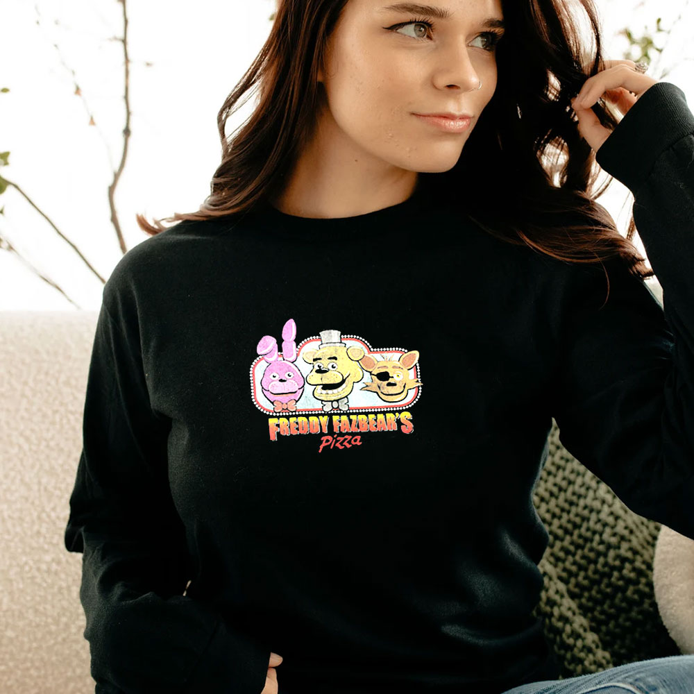 Vintage Logo Freddy Fazbears Pizza Long Sleeve